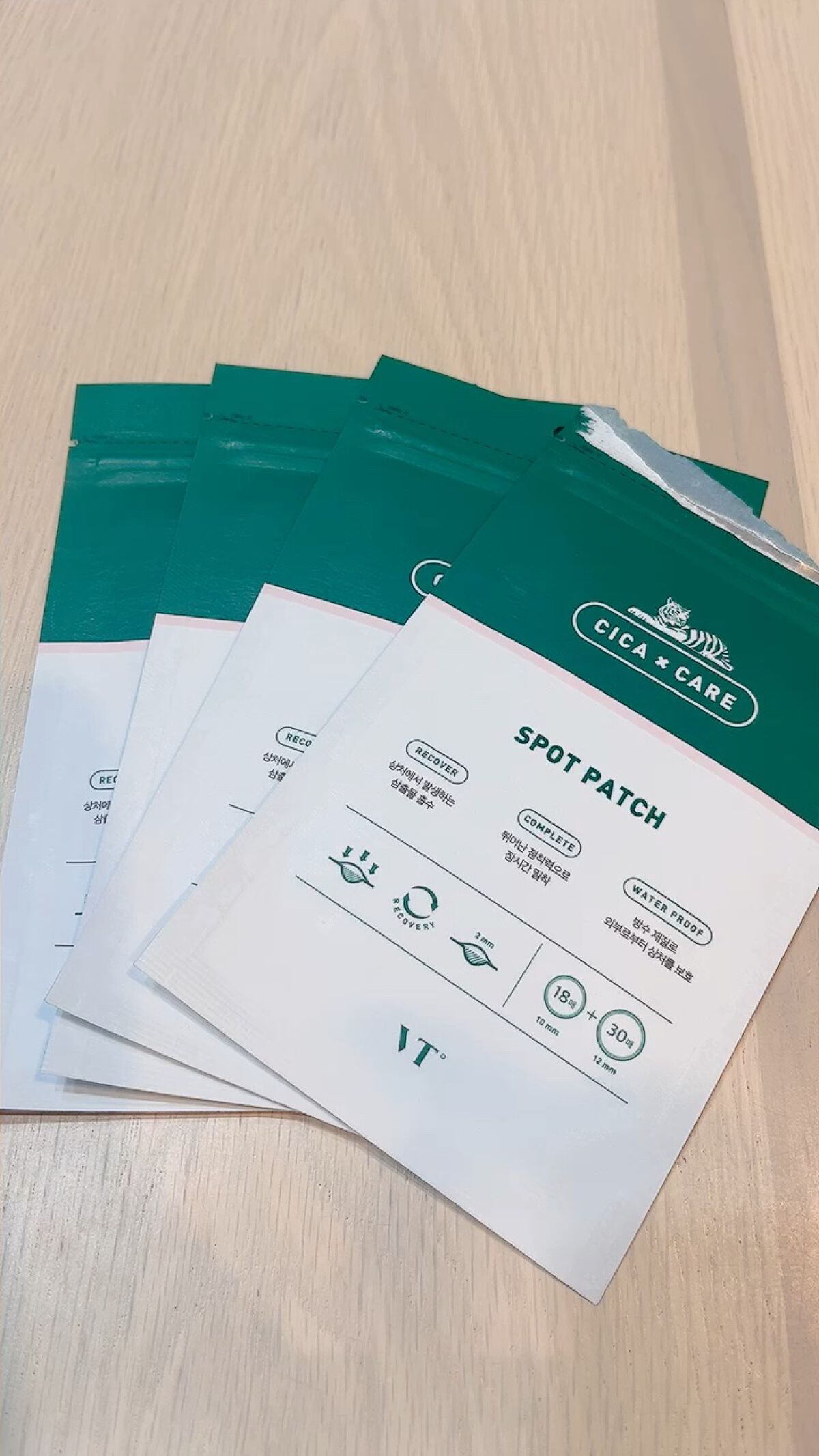 プロCICA クリアスポットパッチ/VT/その他スキンケアの人気ショート動画