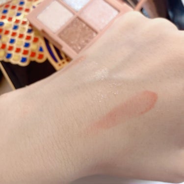 ななこ🐢 on LIPS 「今日シェアするコスメは天才的可愛さのパレット！買ってから毎日持..」（2枚目）