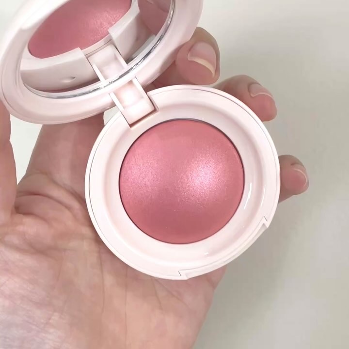 Soft Pinch Fard a Joues Poudre Lumineux/Rare Beauty/パウダーチークの動画クチコミ3つ目