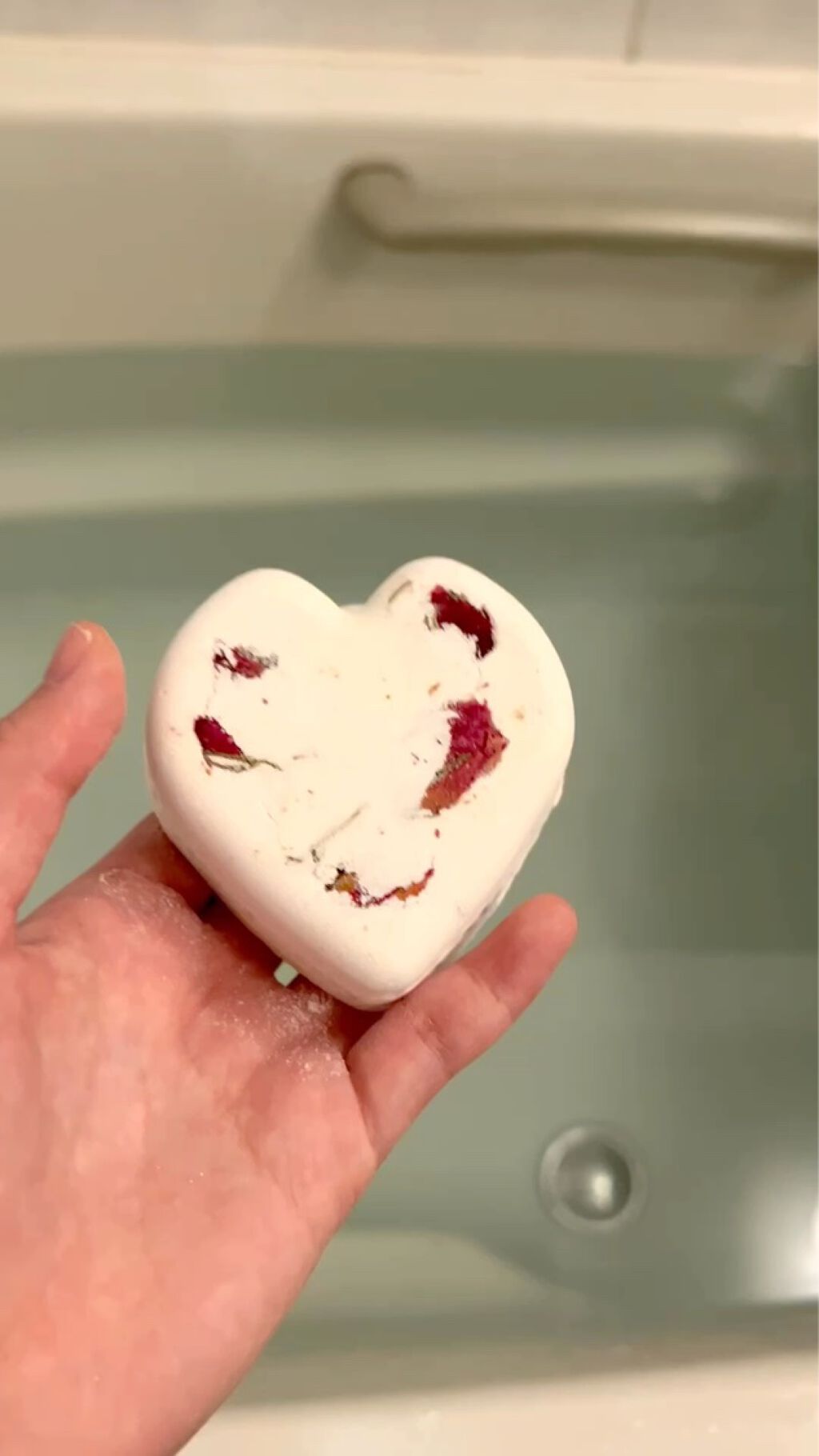 ティスティー トスティー/ラッシュ/炭酸系入浴剤を使ったクチコミ（1枚目）