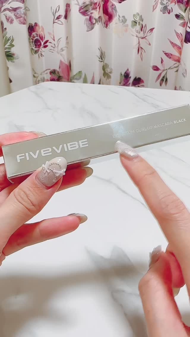 エクストラ スリム カールアップ マスカラ/FIVE VIBE/マスカラの動画クチコミ4つ目