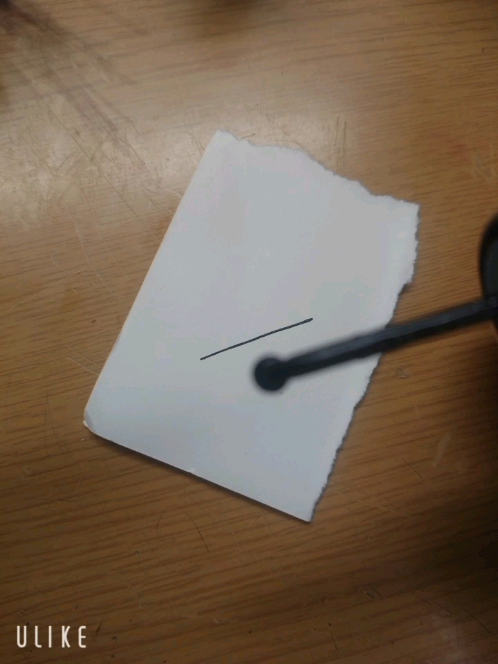 カラーステイ イグザクティファイ リキッドライナー/REVLON/リキッドアイライナーを使ったクチコミ（2枚目）