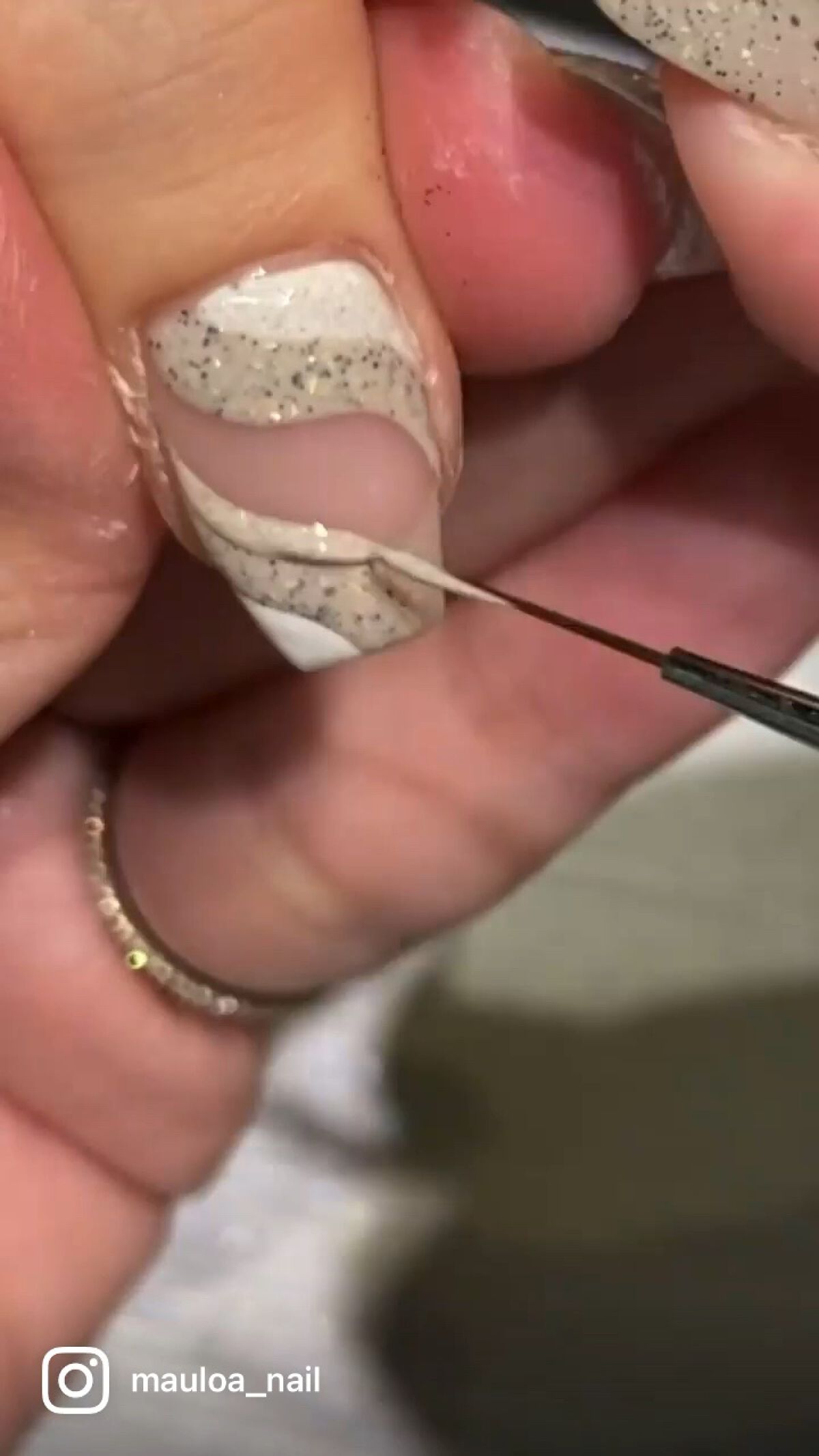 #ネイル,#月ネイル,#アートネイル,#海ネイル,#ミラーアートネイル,#シェルネイル,#夏ネイル,#くねくねネイル,#サマーネイル,#ジュエリーネイル,#ミラーネイル,#手書きアートネイル,#ハートネイル,#太陽ネイル,#天王寺ネイル,#うねうねネイルのネイルデザイン