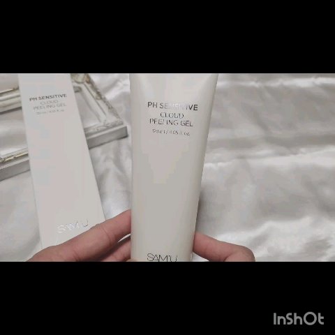 PHセンシティブクラウドピーリングジェル/SAM'U/ピーリングを使ったクチコミ（3枚目）