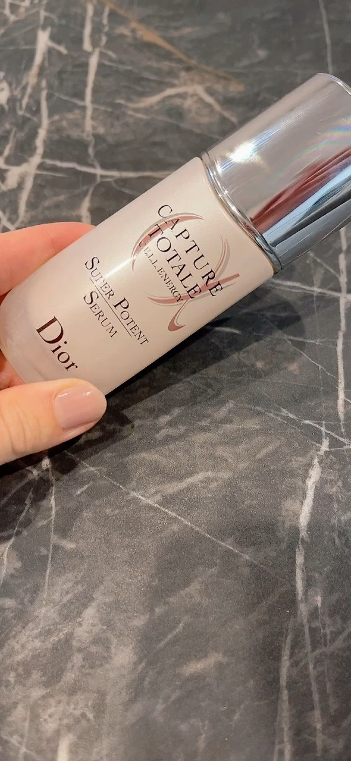 【旧】カプチュール トータル セル ENGY スーパー セラム/Dior/美容液の人気ショート動画