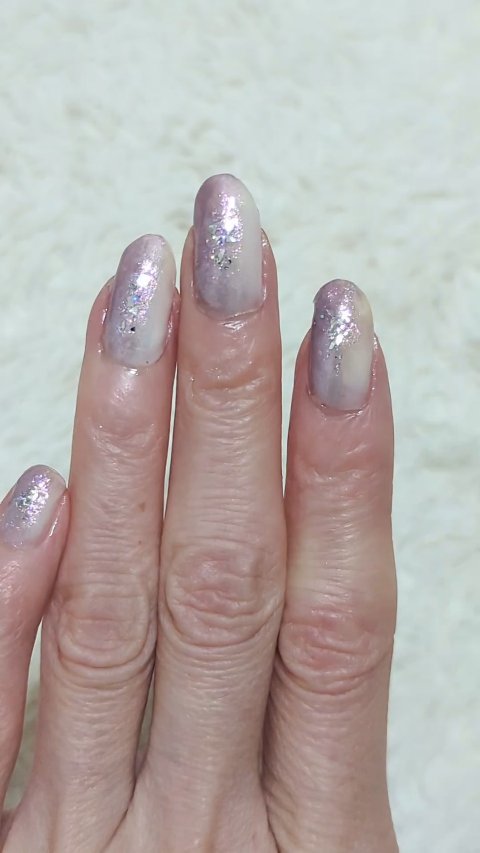 カラフルネイルズ/キャンメイク/マニキュアを使ったクチコミ（1枚目）