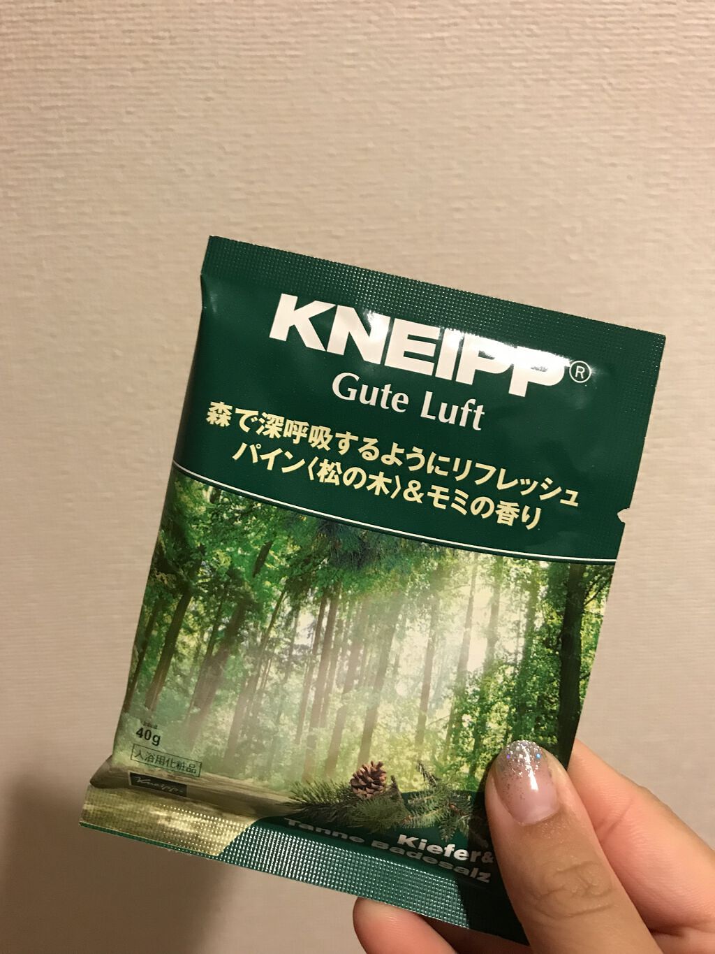 クナイプ グーテルフト バスソルト パイン<松の木>&モミの香り 40g【旧】/クナイプ/無機塩系入浴剤を使ったクチコミ（1枚目）