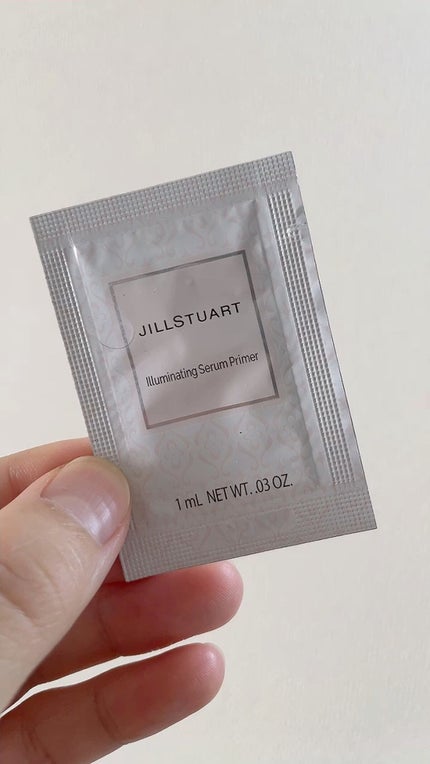 ジルスチュアート イルミネイティング セラムプライマー/JILL STUART/化粧下地の人気ショート動画