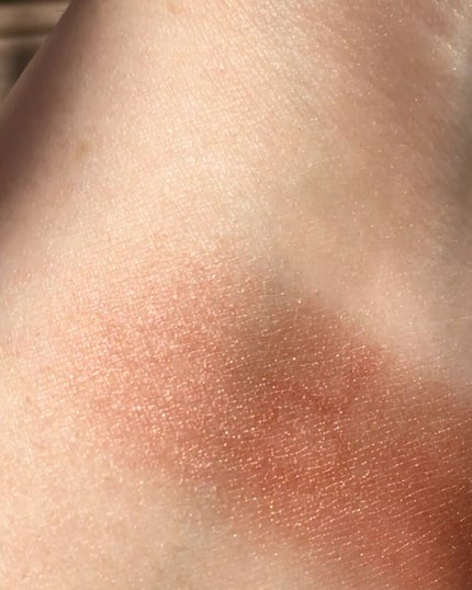 レ シェヌ ドゥ シャネル/CHANEL/プレストパウダーの動画クチコミ2つ目