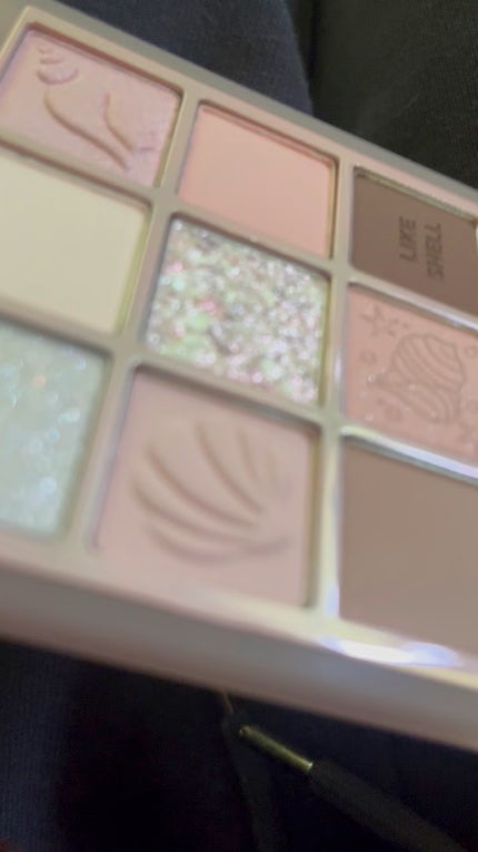 マイフェイブムードアイパレット 9カラー/HOLIKA HOLIKA/アイシャドウパレットの人気ショート動画