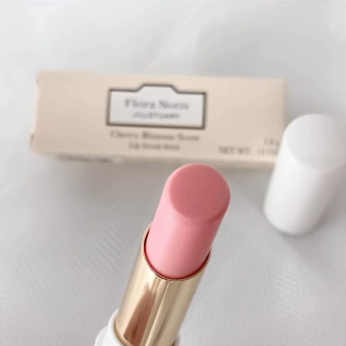 チェリーブロッサム リップスクラブスティック/Flora Notis JILL STUART/リップスクラブを使ったクチコミ（1枚目）