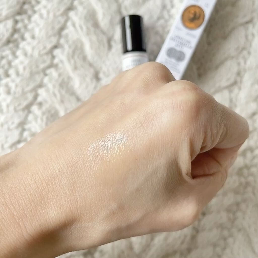 ヴィッド・ポッシュ/オフィシーヌ・ユニヴェルセル・ビュリー/美容液の動画クチコミ3つ目