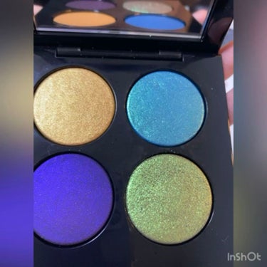 BLITZ ASTRAL QUAD/PAT McGRATH LABS/アイシャドウパレットを使ったクチコミ（3枚目）