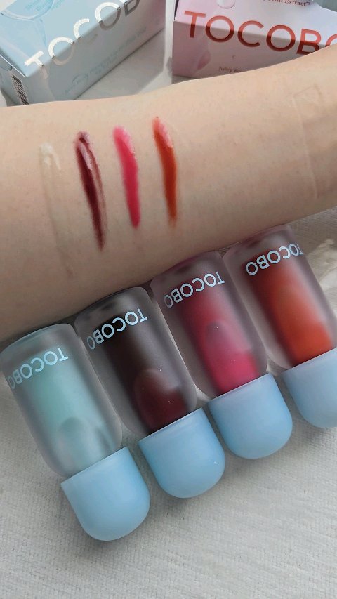 ジューシーベリープランピングリップオイル/TOCOBO/リップグロスの人気ショート動画