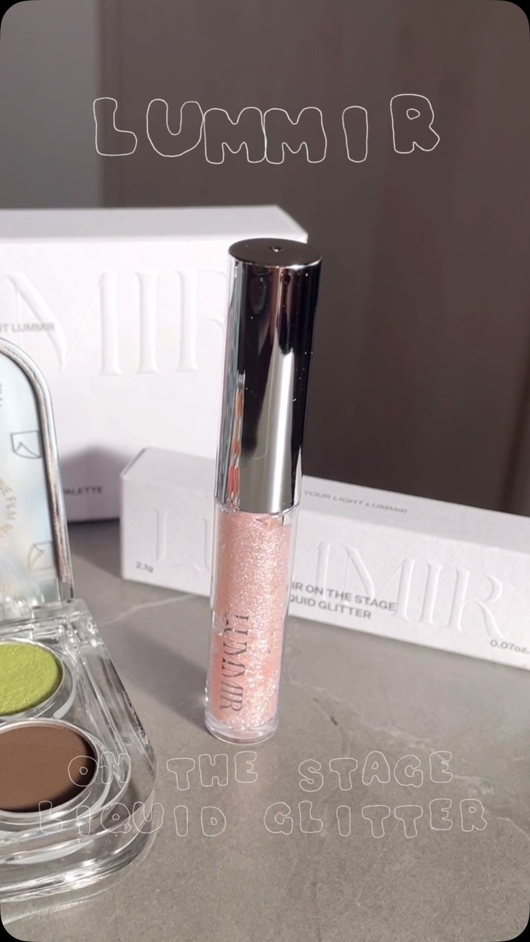 オンザステージリキッドグリッター/ルミル/グリッターを使ったクチコミ（1枚目）