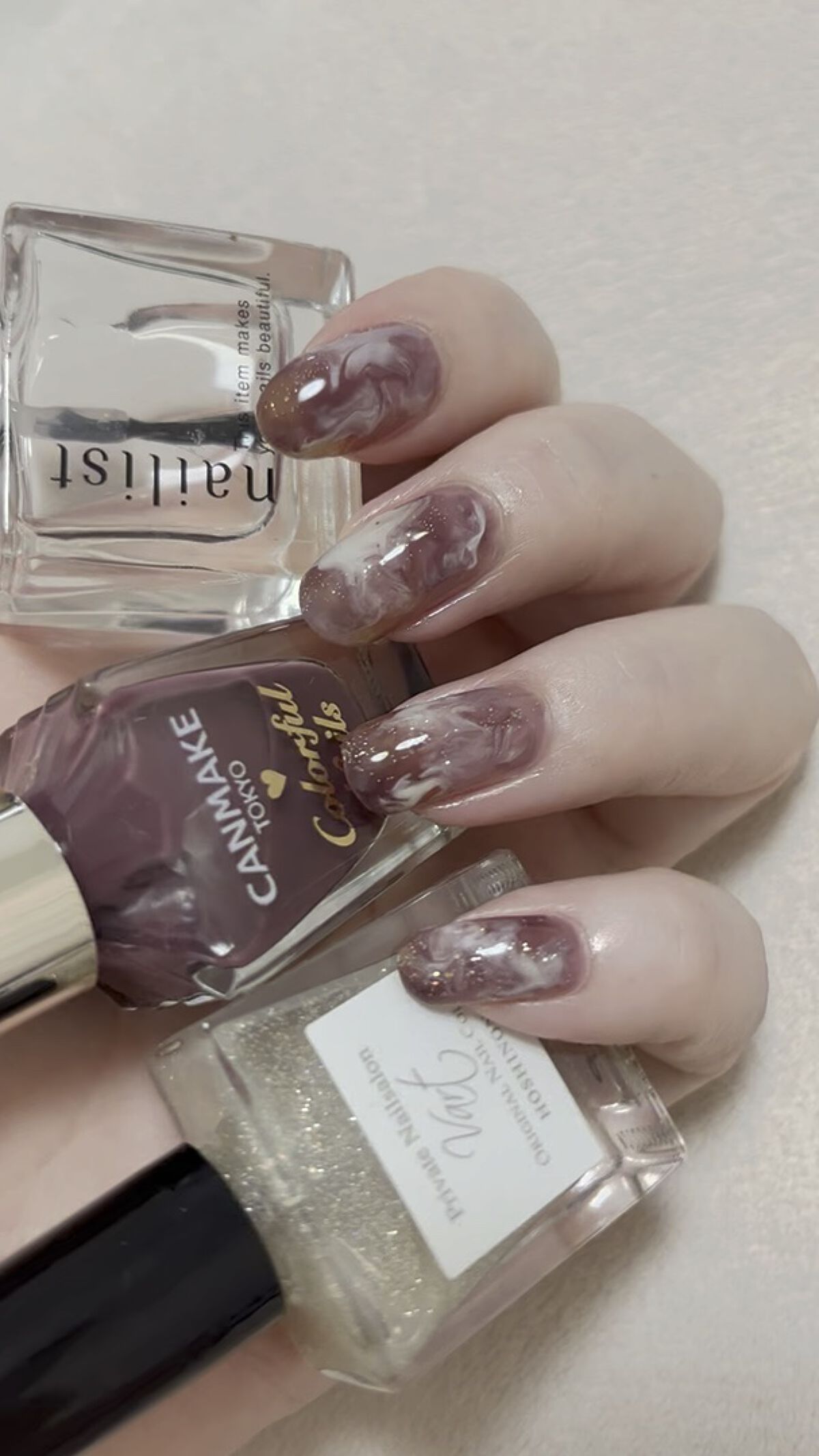 ヴェイル オリジナルネイルカラー/Vart/マニキュアを使ったクチコミ（1枚目）