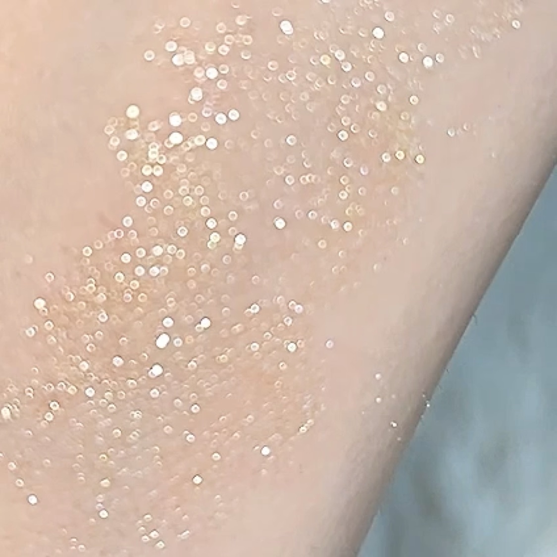 ミネラルカラーパウダー/MiMC/単色アイシャドウの動画クチコミ2つ目