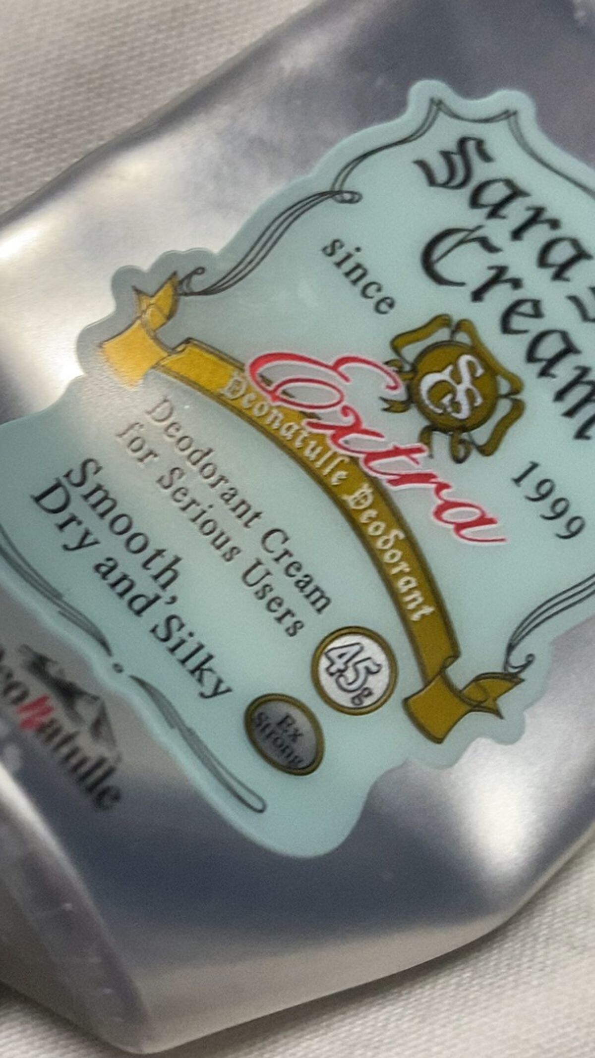 制汗剤と言えばこれ！

こんにちは🌞

今日はしっかり匂いケアしてくれる商品を見つけたので紹介していこうと思います！！

それではスタート📢

デオナチュレ
薬用さらさらクリーム

このクリームは塗った後もサラサラしてくれて不快感もあり