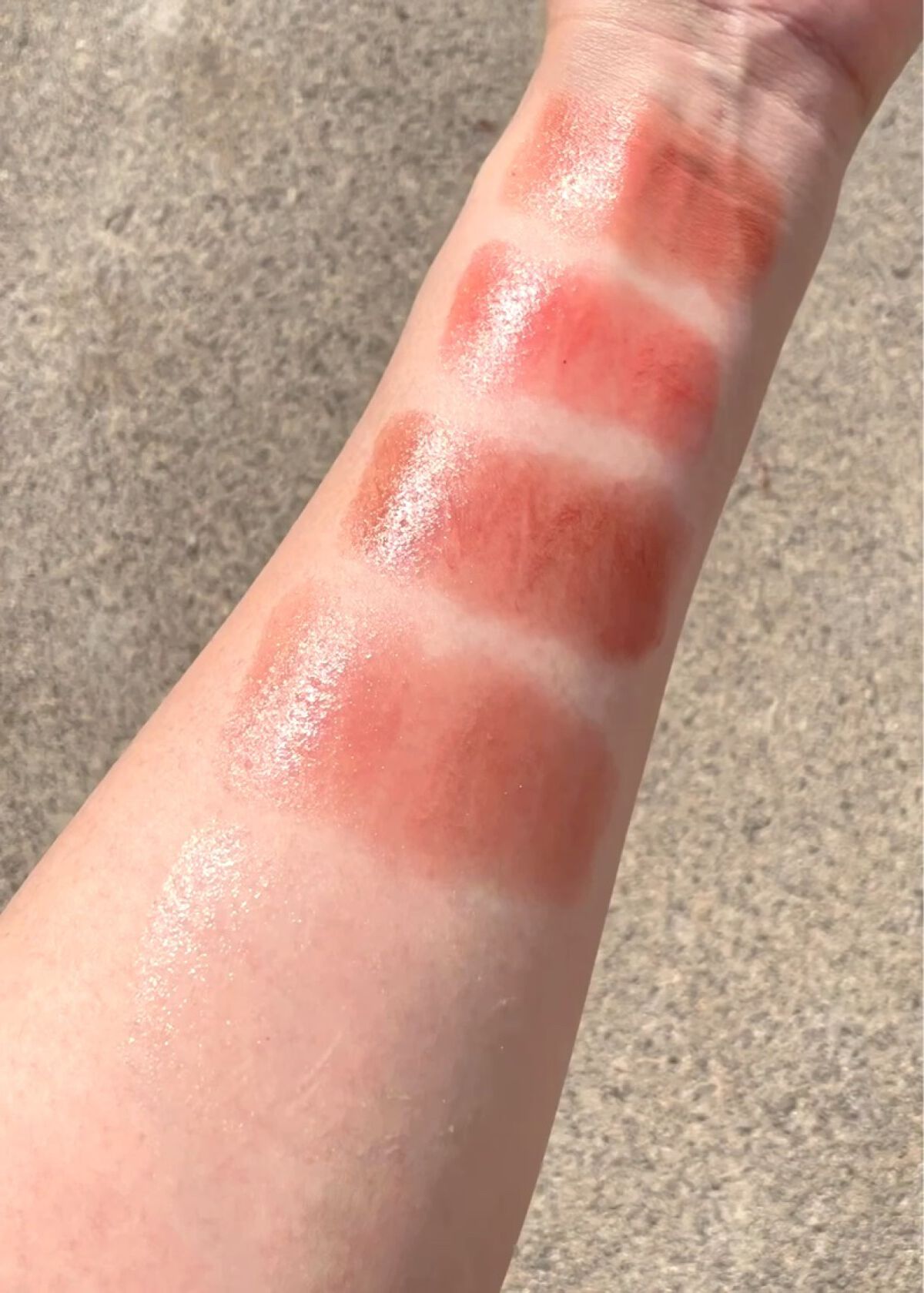 ムードインハンサーリップグロウ/hince/口紅の動画クチコミ2つ目