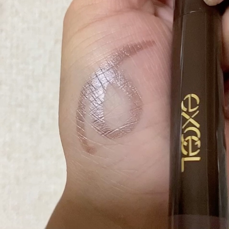 グリームオンフィットシャドウ/excel/スティックアイシャドウを使ったクチコミ（3枚目）