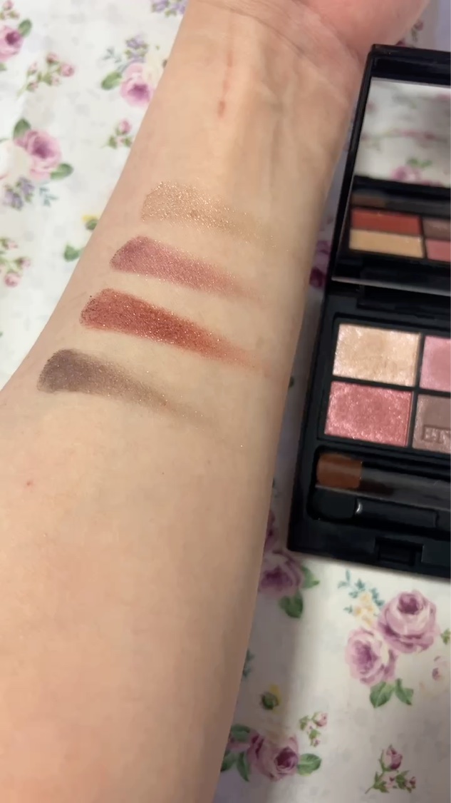 ミネラルクラッシィシャドー/エトヴォス/アイシャドウパレットを使ったクチコミ（2枚目）