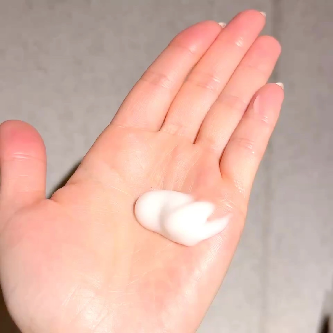 ヒップルン薬用ホワイトクリーム＜医薬部外品＞/PEACH JOHN/デリケートゾーンケアの動画クチコミ1つ目