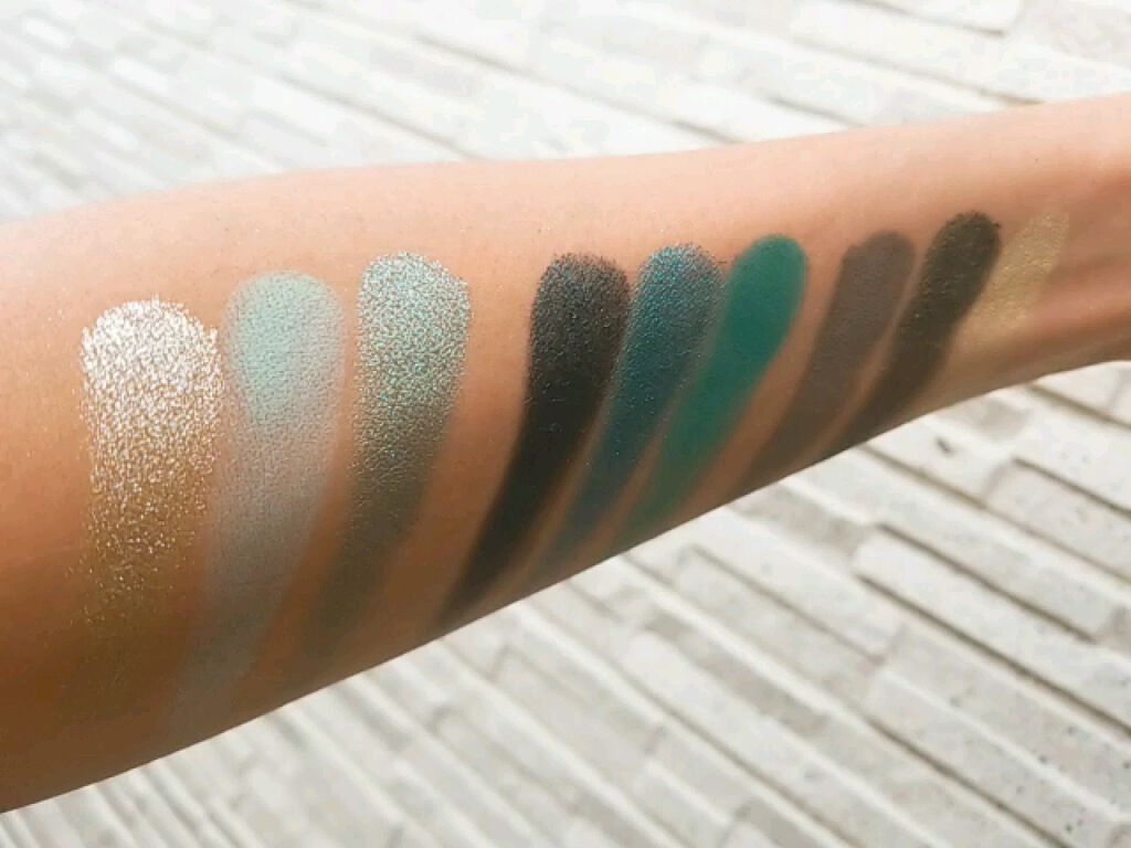 Obsessions Eyeshadow Palette/Huda Beauty/アイシャドウパレットの動画クチコミ2つ目