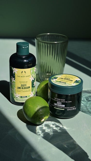 THE BODY SHOP ボディヨーグルト ゼスティ LIMブロッサムのクチコミ「サマーボディケアシリーズ🌞
ZESTY LIME BLOSSOM💚💛

スパイシーなライムの
.....」（1枚目）