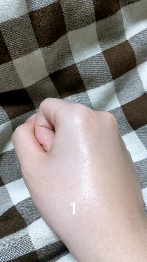 パールグロウハイライト/CEZANNE/パウダーハイライトを使ったクチコミ（1枚目）