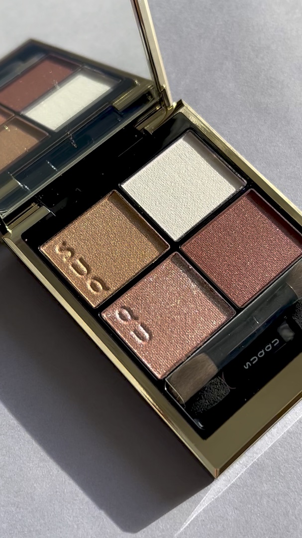 シグニチャー カラー アイズ/SUQQU/アイシャドウパレットを使ったクチコミ（1枚目）