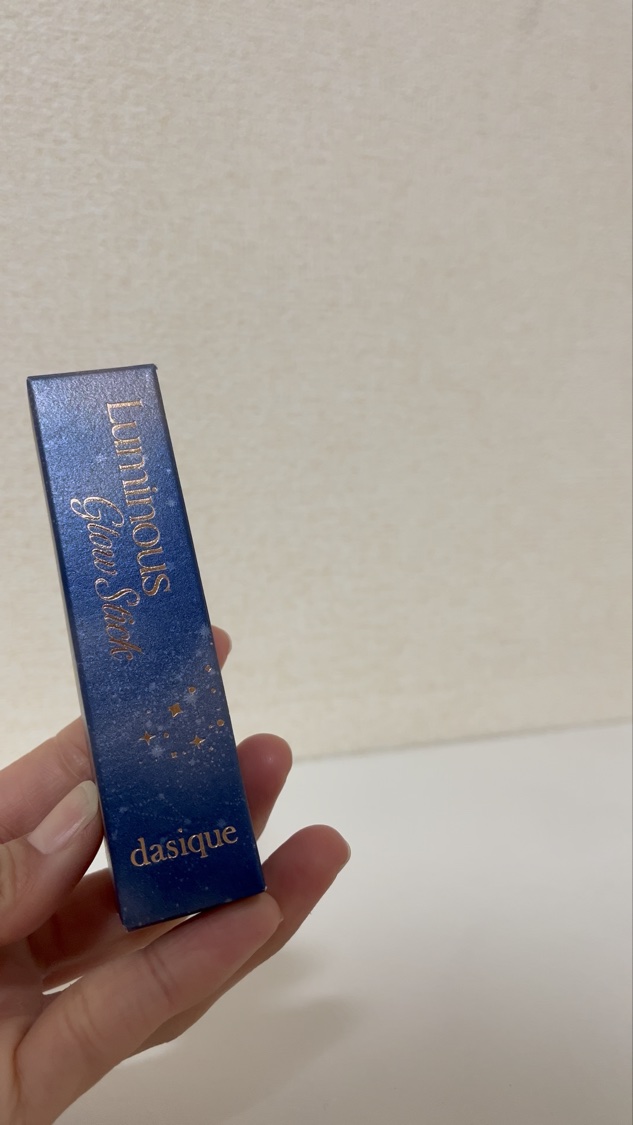 スターリーナイト グロウスティック/dasique/スティックハイライトの動画クチコミ1つ目