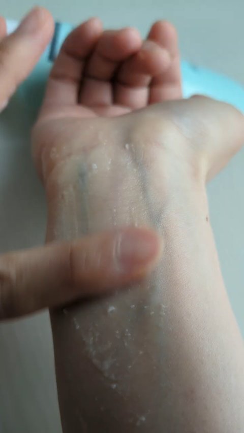 ブライトニングピーリングジェル/Dr.G/ピーリングを使ったクチコミ（2枚目）