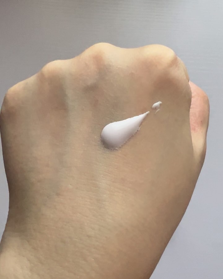 ダルバ ウォータフル トーンアップ サンクリーム(パープル)/ダルバ/日焼け止めクリームを使ったクチコミ（3枚目）