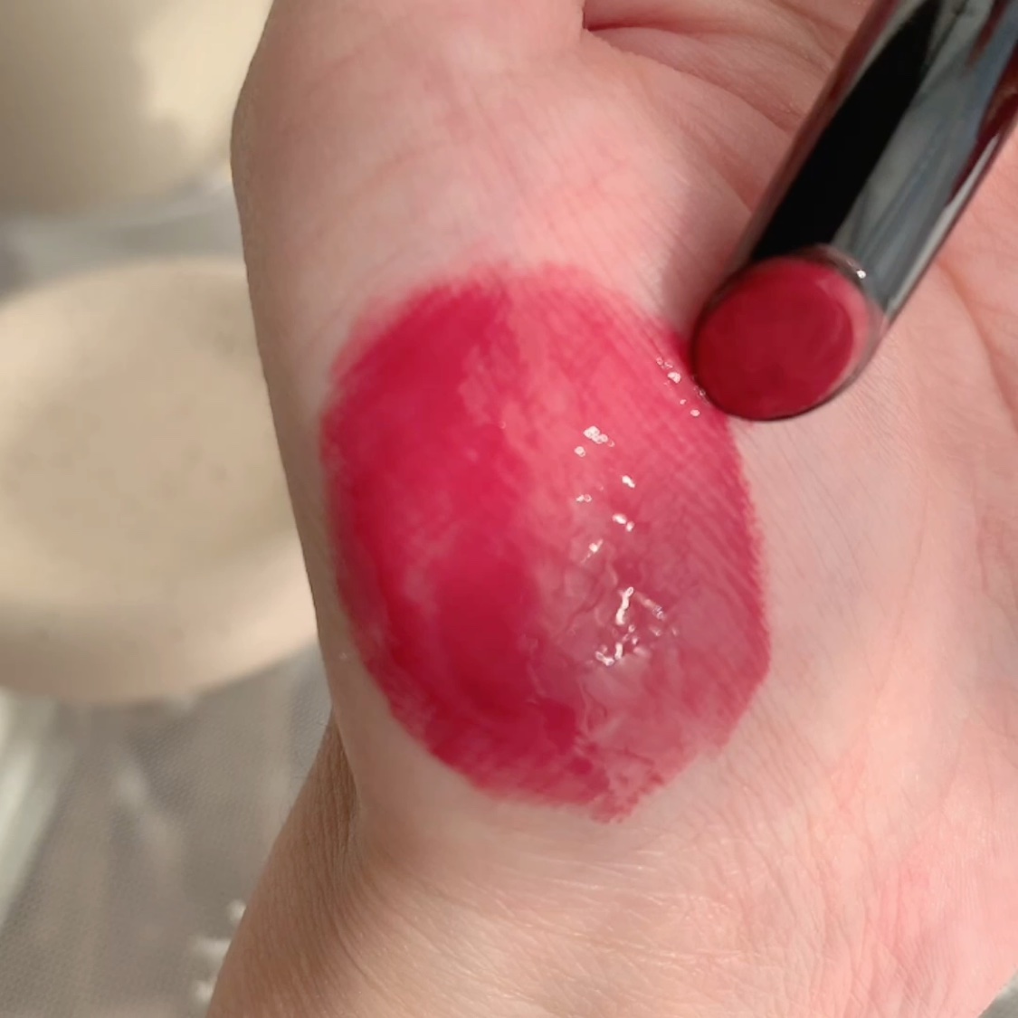 ケイト リップモンスター ツヤバース/KATE/口紅の動画クチコミ5つ目