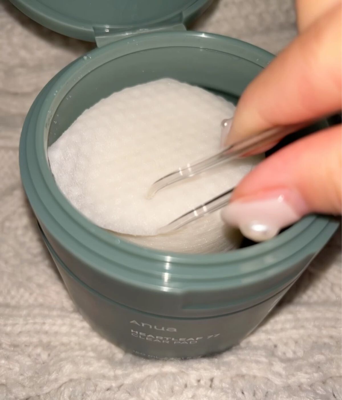 ドクダミ77%クリアパッド/Anua/トナーパッドの動画クチコミ4つ目