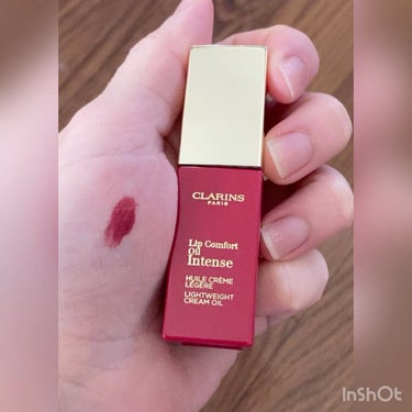 コンフォート リップオイル インテンス/CLARINS/リップグロスを使ったクチコミ（1枚目）