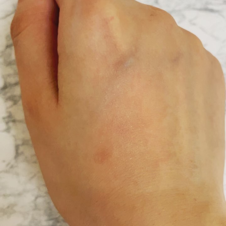 シアーブラッシュ /rafuna/パウダーチークの動画クチコミ2つ目