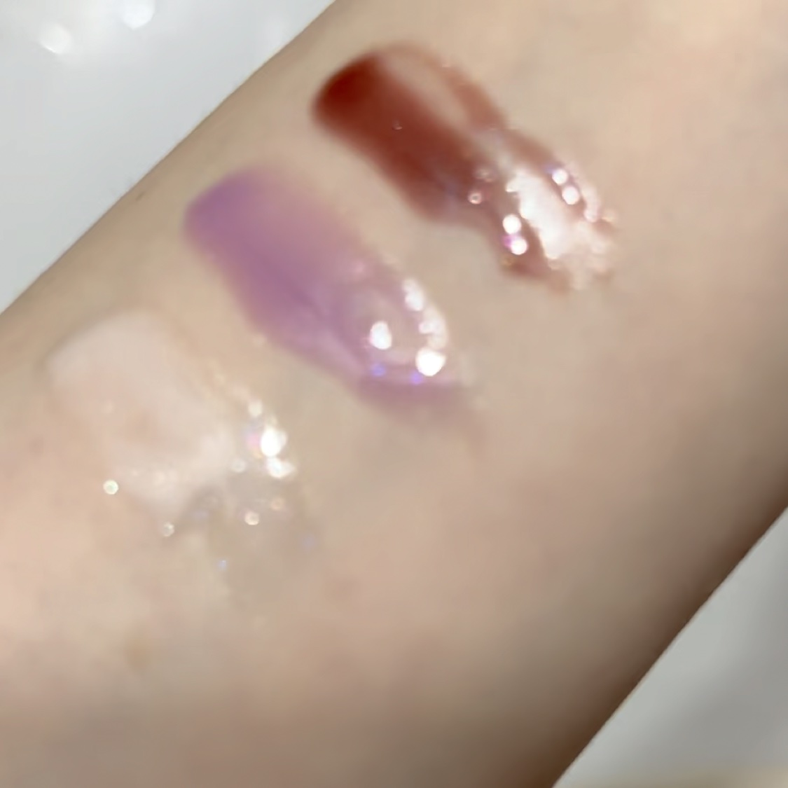 ベアフラッシーグロス/2aN/リップグロスの動画クチコミ4つ目