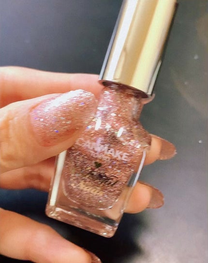 カラフルネイルズ/キャンメイク/マニキュアの人気ショート動画