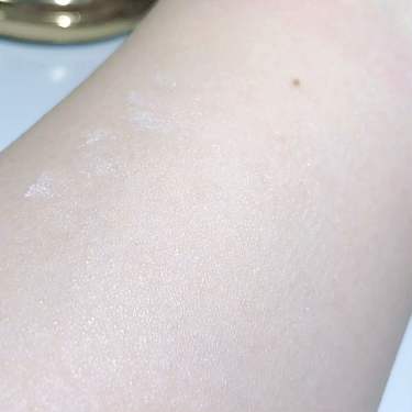 AQ MW フェイスパウダー/DECORTÉ/ルースパウダーを使ったクチコミ（3枚目）