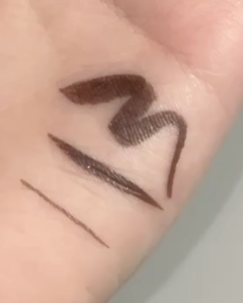 マスコード　スリークリキッド　アイライナー　/MASCODE/リキッドアイライナーを使ったクチコミ（3枚目）