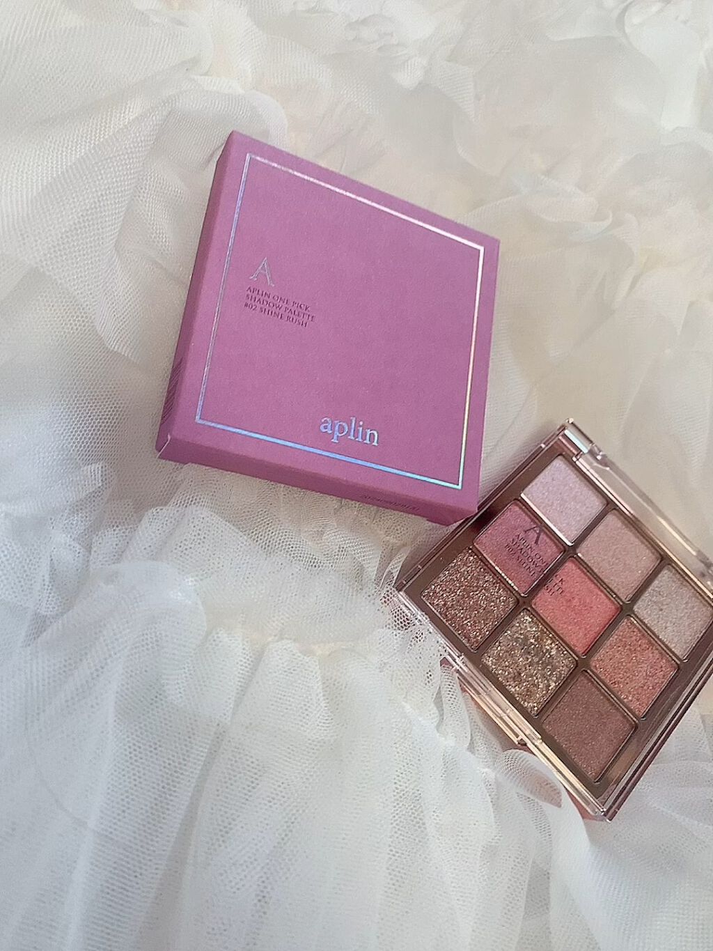 ピンクメイク大好きな私にもってこいの最強アイシャドウパレットに出合っちゃった🤭💓


୨୧┈┈┈┈┈┈┈┈┈┈┈┈┈┈┈┈┈┈୨୧

▶︎APLIN
▷ワンピックアイシャドウパレット02シャインラッシュ

୨୧┈┈┈┈┈┈┈┈┈┈┈┈┈