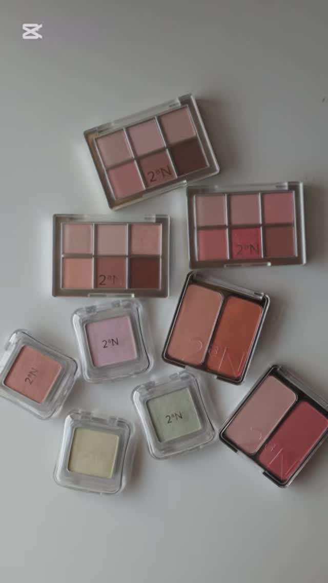 ピュアグラッシュ ハイライター/2aN/パウダーハイライトの人気ショート動画