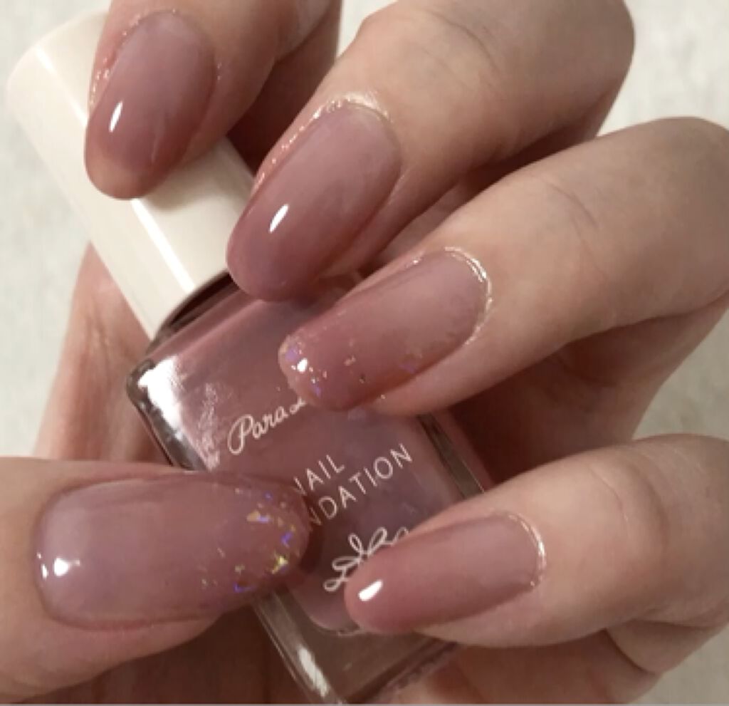 グロッシーネイルカラー A/デュカート/マニキュアを使ったクチコミ（2枚目）