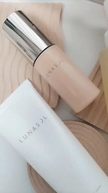 テンダーハグ バームオイルクレンジング/LUNASOL/オイルクレンジングの人気ショート動画