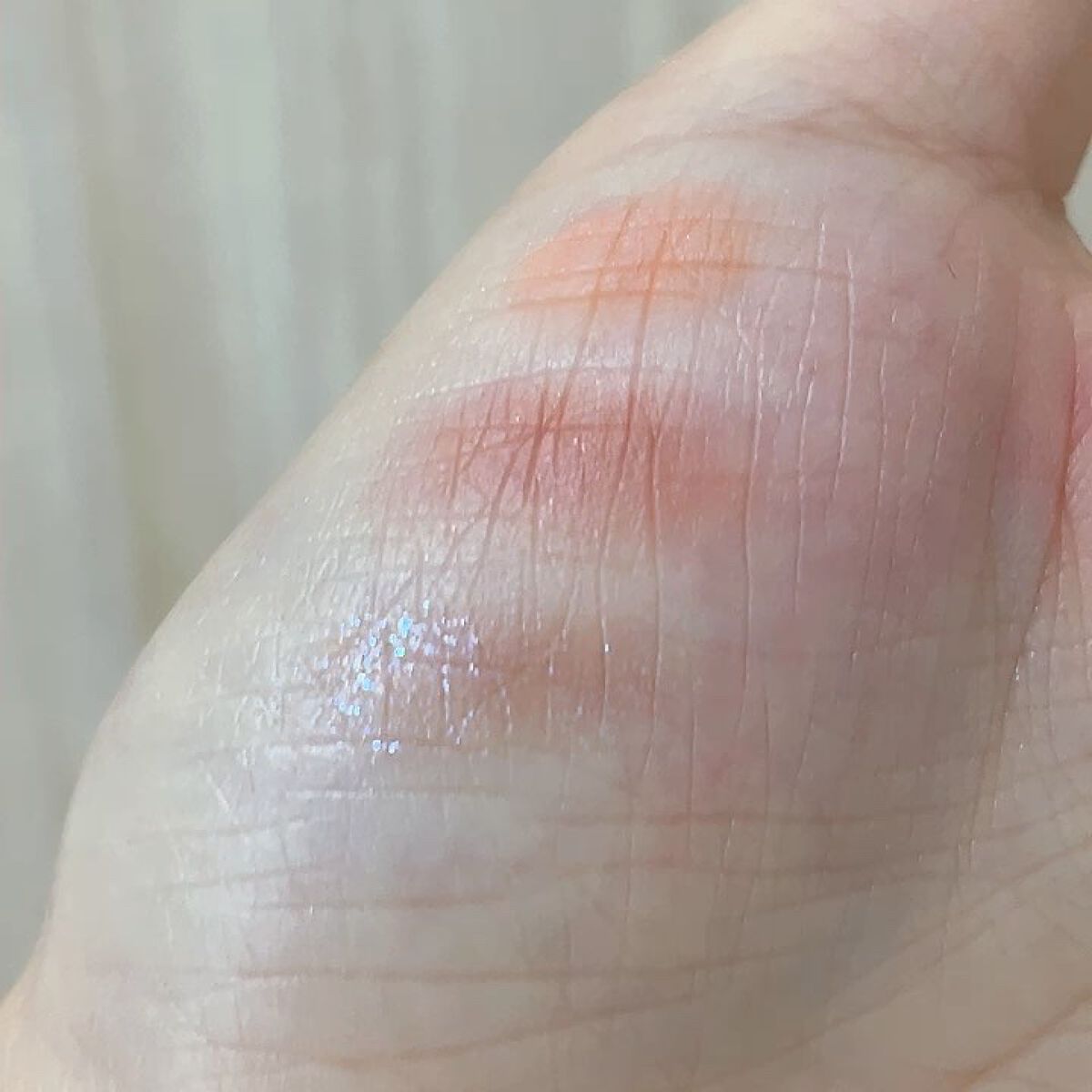 パウダー キス アイシャドウ/M・A・C/単色アイシャドウを使ったクチコミ（2枚目）