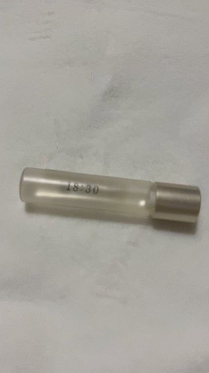 ネイルオイルナナイチゴ/uka/ネイルオイル・トリートメントの人気ショート動画