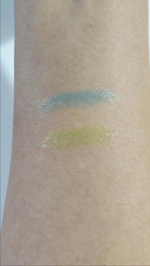 スティロ オンブル エ コントゥール/CHANEL/スティックアイシャドウを使ったクチコミ（3枚目）