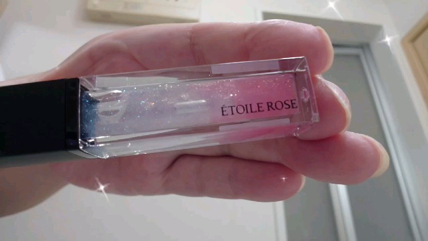 エトワルローズ 3Dオイルリップ /Étoile Rose/リップグロスを使ったクチコミ（1枚目）