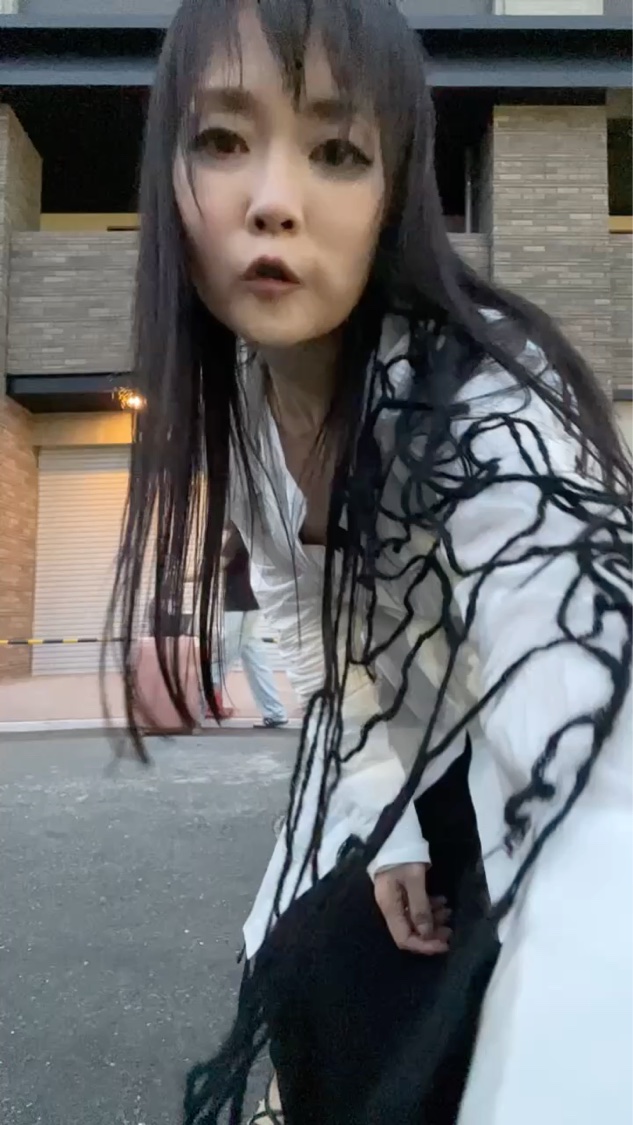 リキッドアイライナー/LIPHIP(リップヒップ)/リキッドアイライナーの動画クチコミ3つ目